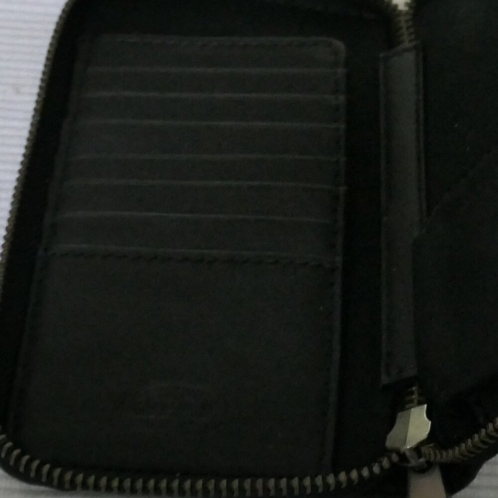 Fossil Leather Card Case W/Zipper Closure 8 Card Slots Good Preowned Condition - Picture 4 of 7